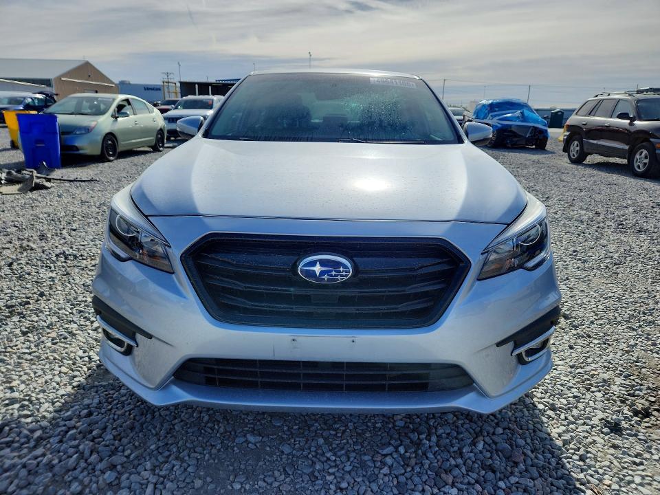 49641106 :رقم المزاد ، 4S3BNAR66J3033317 vin ، 2018 Subaru Legacy مزاد بيع