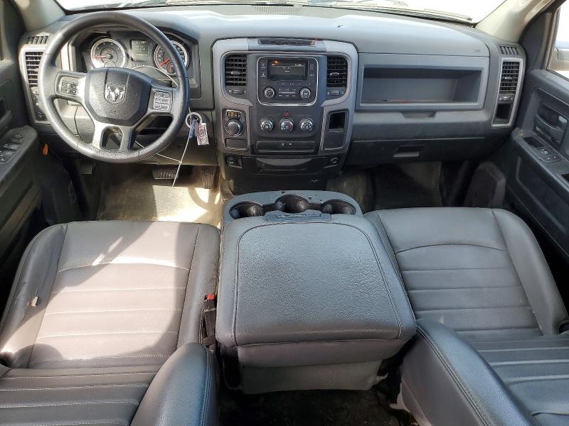 48585416 :رقم المزاد ، 1C6RR6FG9JS330477 vin ، 2018 Ram 1500 مزاد بيع