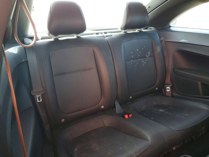 50853916 :رقم المزاد ، 3VWJ07AT4GM633840 vin ، 2016 Volkswagen Beetle مزاد بيع