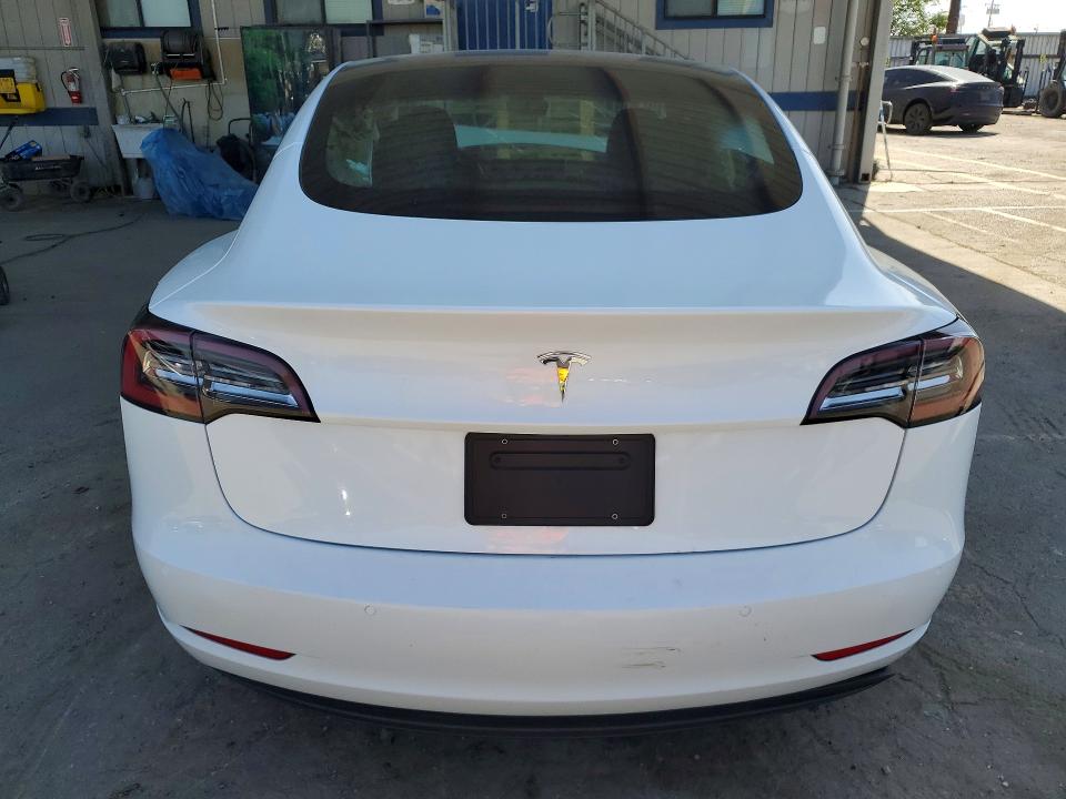 Продажа на аукционе авто 2022 Tesla Model 3, vin: 5YJ3E1EAXNF376784, номер лота: 53848846