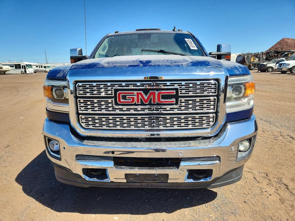 50104626 :رقم المزاد ، 1GT423E89FF669563 vin ، 2015 Gmc Sierra مزاد بيع