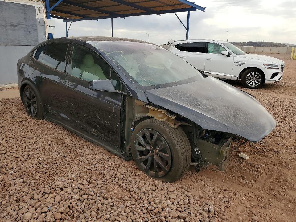 Продажа на аукционе авто 2024 Tesla Model X, vin: 7SAXCBE55RF438018, номер лота: 48646866