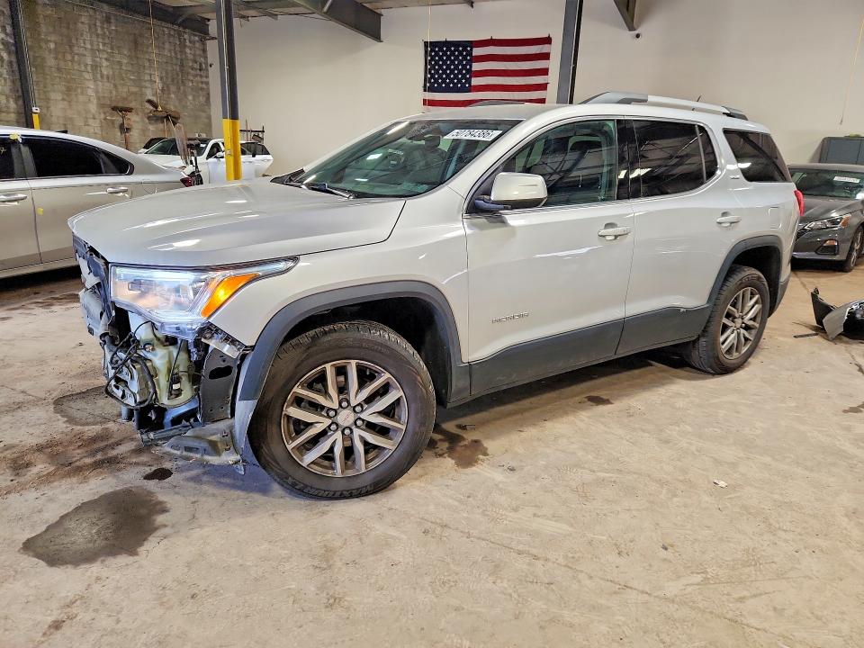 50784386 :رقم المزاد ، 1GKKNSLA7JZ117067 vin ، 2018 Gmc Acadia مزاد بيع