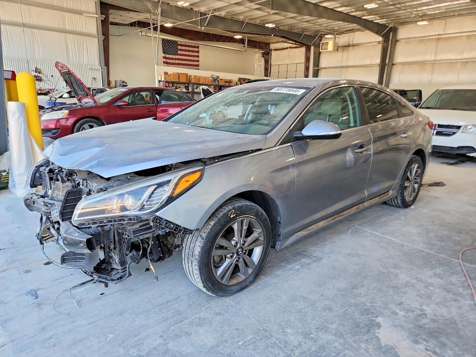 Продажа на аукционе авто 2015 Hyundai Sonata, vin: 5NPE34AF8FH248211, номер лота: 50775646