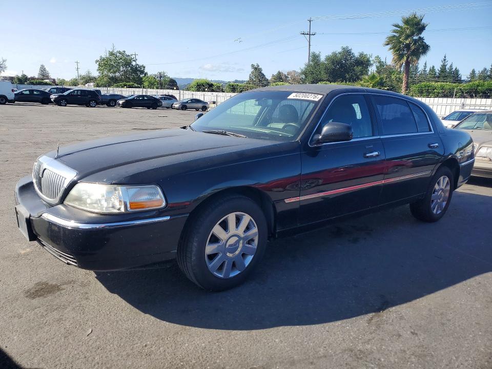 Aukcja sprzedaży 2010 Lincoln Town Car, vin: 2LNBL8EV5AX751161, numer aukcji: 50200276