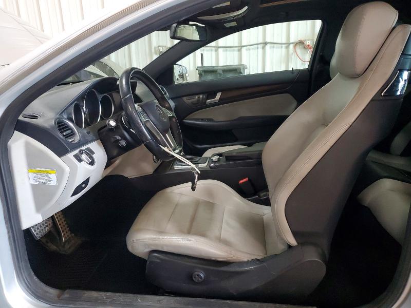 51160076 :رقم المزاد ، WDDGJ8JB4DG081663 vin ، 2013 Mercedes-benz C مزاد بيع