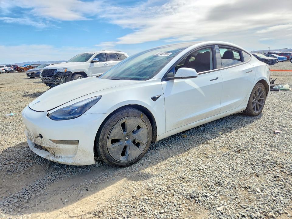 2022 Tesla Model 3 მანქანა იყიდება აუქციონზე, vin: 5YJ3E1EA1NF210525, აუქციონის ნომერი: 50753186