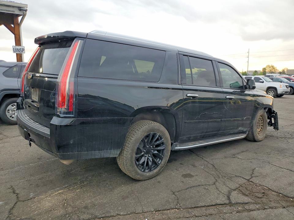 2020 Cadillac Escalade მანქანა იყიდება აუქციონზე, vin: 1GYS4HKJ6LR169337, აუქციონის ნომერი: 48693786