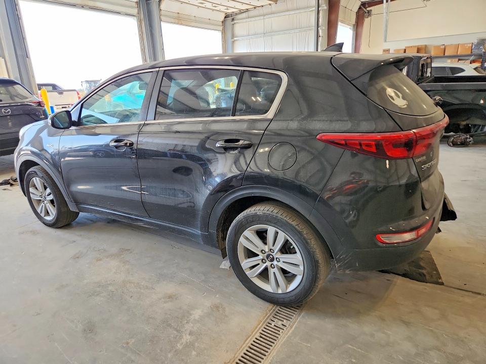 Продажа на аукционе авто 2017 Kia Sportage, vin: KNDPMCAC9H7223962, номер лота: 50682076