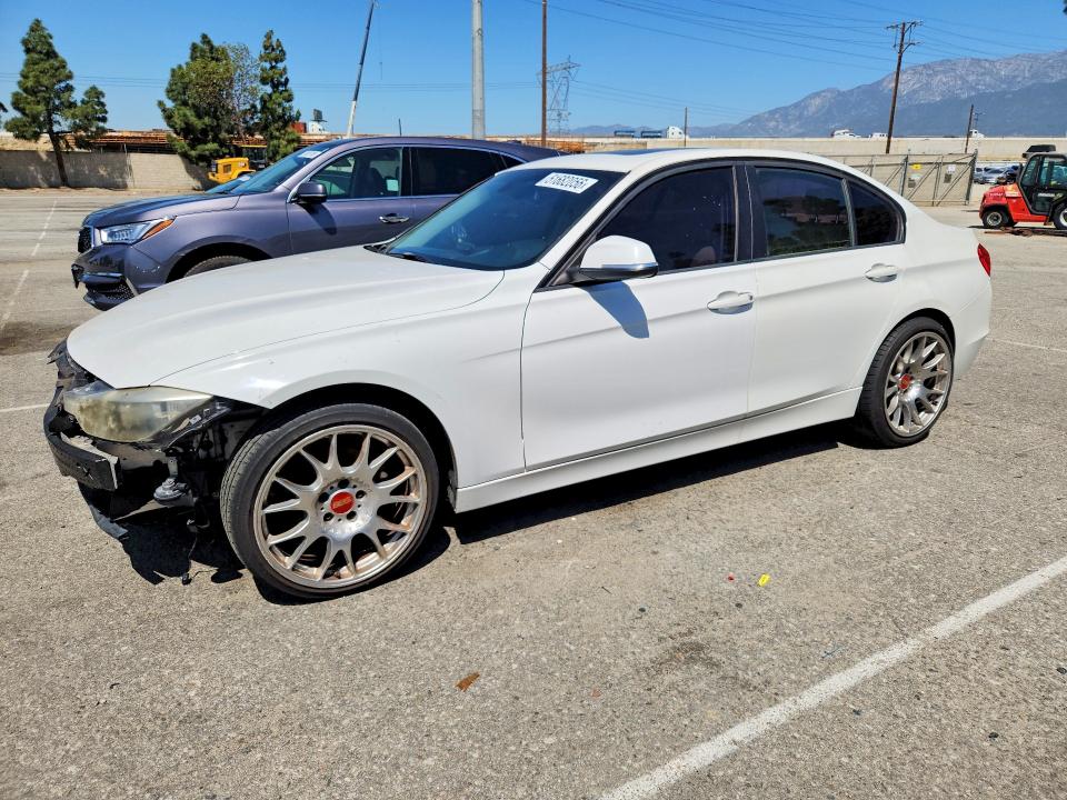 51682056 :رقم المزاد ، WBA3A5C56CF343747 vin ، 2012 Bmw 328 مزاد بيع