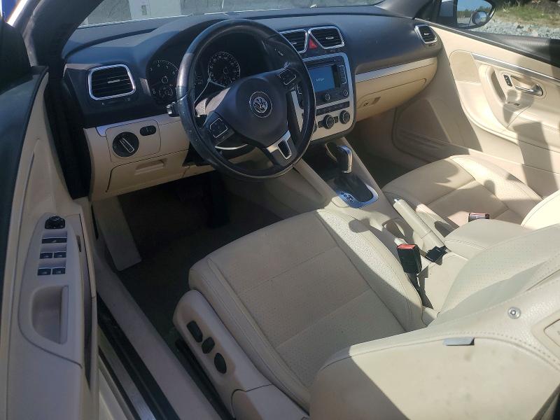49334496 :رقم المزاد ، WVWBW8AH9FV001055 vin ، 2015 Volkswagen Eos مزاد بيع