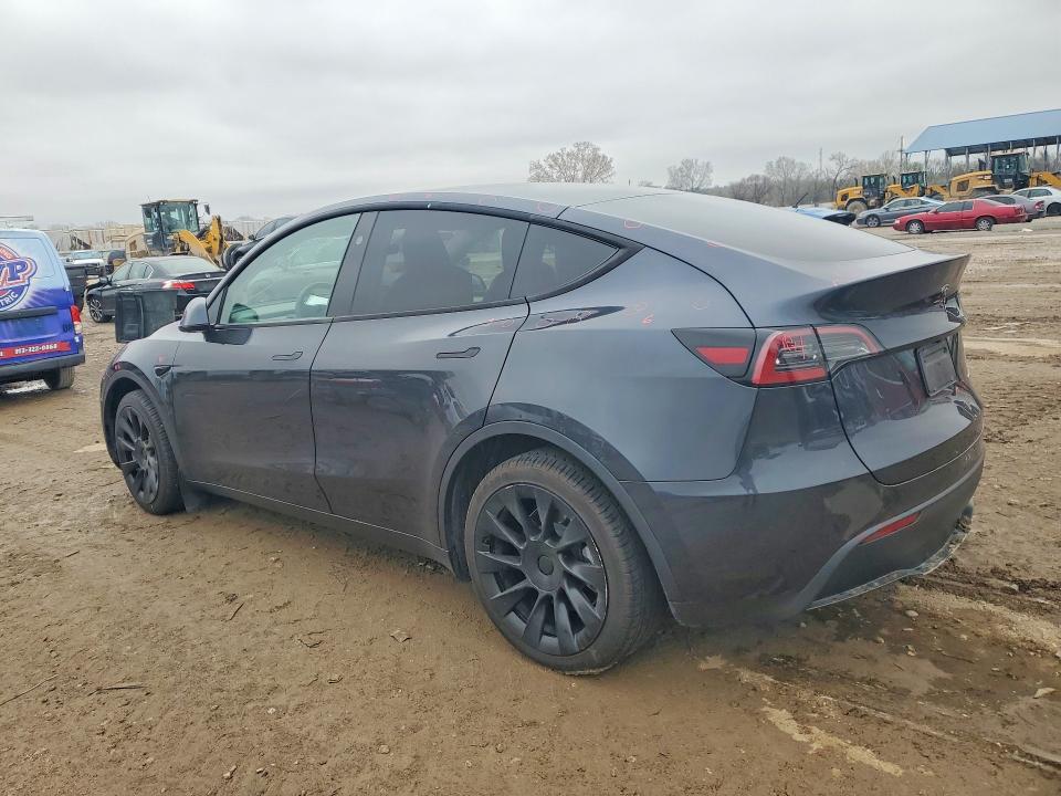 48204036 :رقم المزاد ، 7SAYGDEE6RA221109 vin ، 2024 Tesla Model Y مزاد بيع