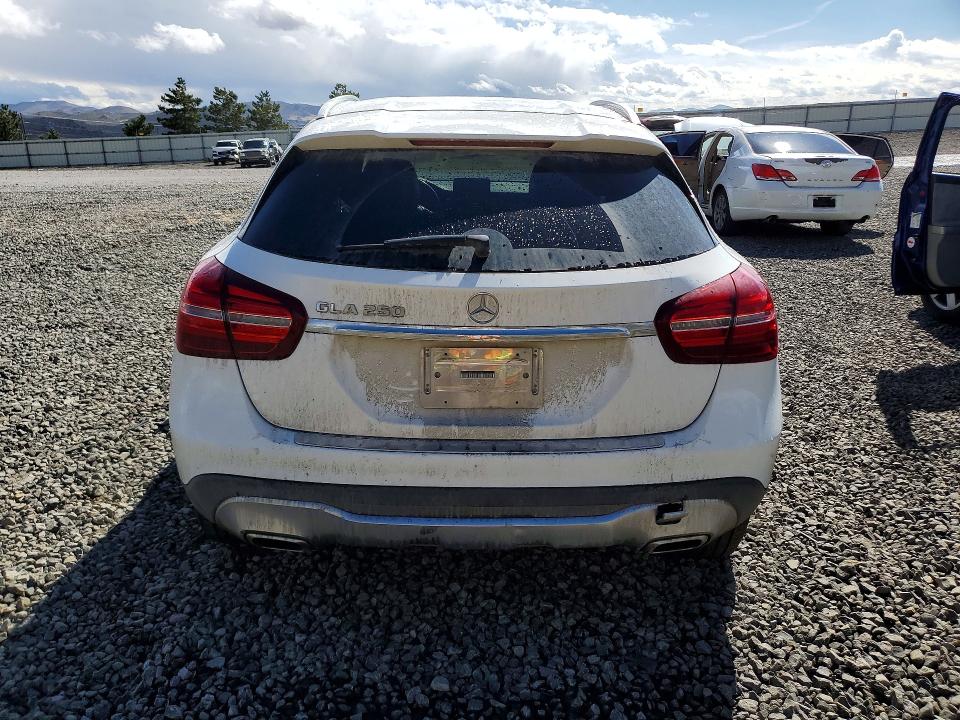 2020 Mercedes-benz Gla მანქანა იყიდება აუქციონზე, vin: WDCTG4EB1LU025460, აუქციონის ნომერი: 49115216