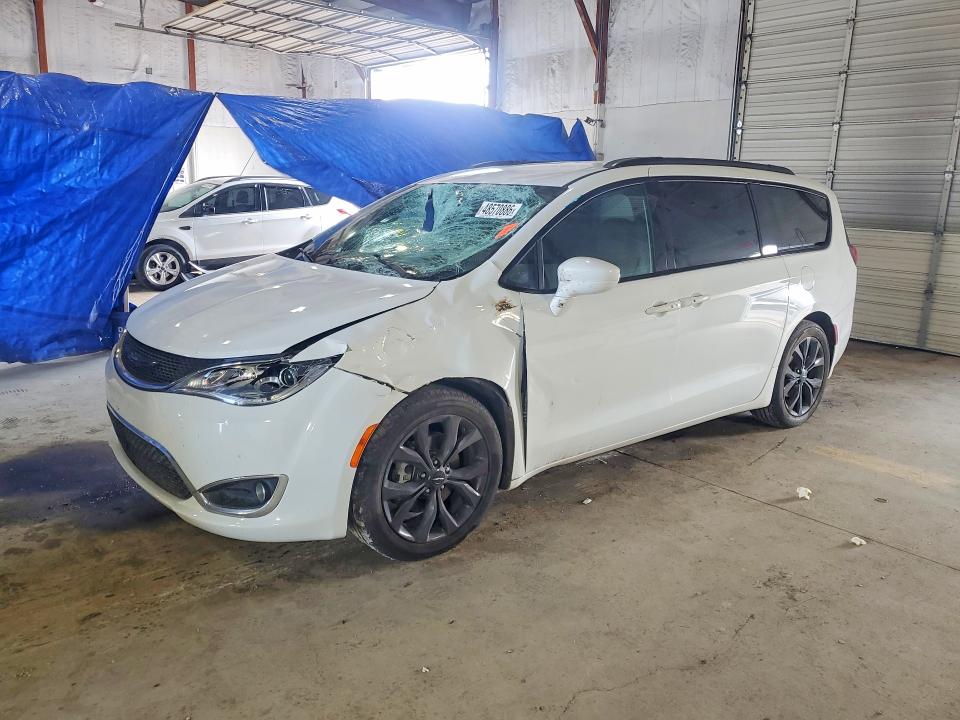 Продаж на аукціоні авто 2018 Chrysler Pacifica, vin: 2C4RC1FG4JR334032, номер лоту: 48570886