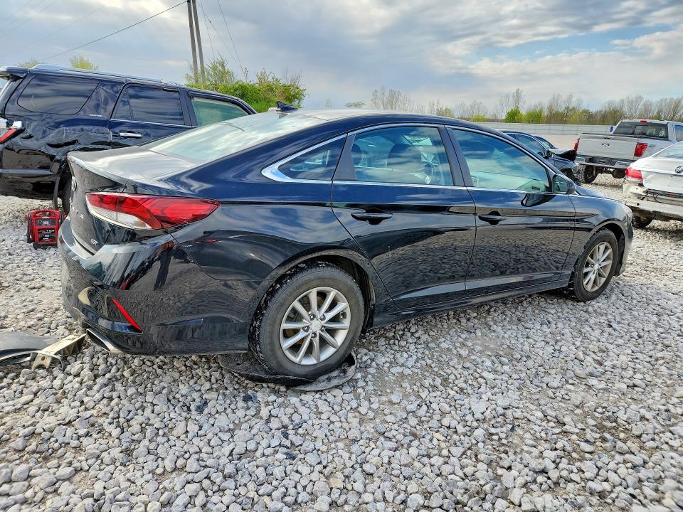 51525946 :رقم المزاد ، 5NPE24AA8KH774386 vin ، 2019 Hyundai Sonata مزاد بيع