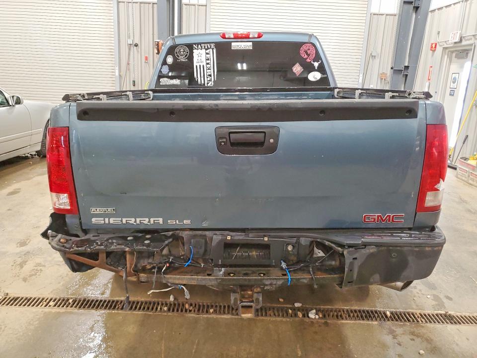 48624266 :رقم المزاد ، 3GTP2VE30BG389083 vin ، 2011 Gmc Sierra مزاد بيع