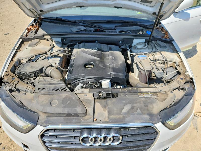 Продажа на аукционе авто 2014 Audi A4, vin: WAUFFAFL4EN027581, номер лота: 49778966