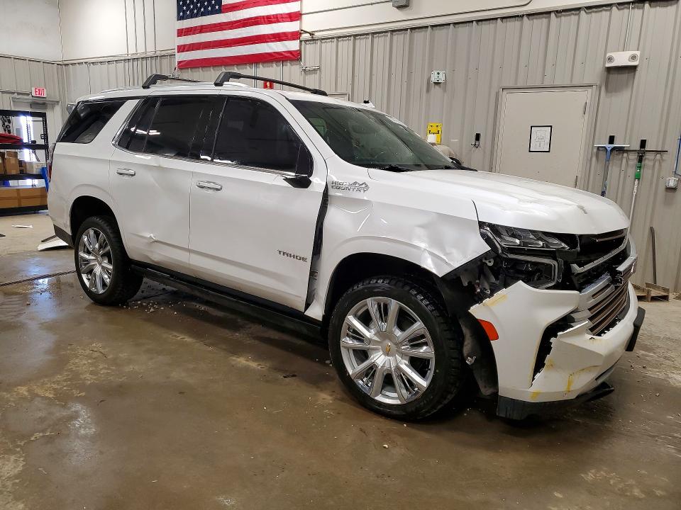 50441446 :رقم المزاد ، 1GNSKTKL3MR352008 vin ، 2021 Chevrolet Tahoe مزاد بيع