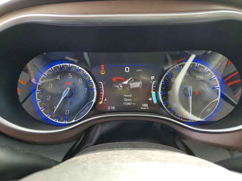 2017 Chrysler Pacifica მანქანა იყიდება აუქციონზე, vin: 2C4RC1EG4HR518883, აუქციონის ნომერი: 49970926