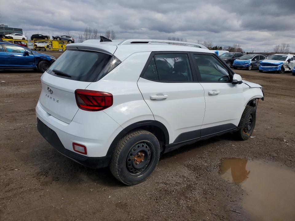 Продаж на аукціоні авто 2022 Hyundai Venue, vin: KMHRC8A3XNU132992, номер лоту: 47398706