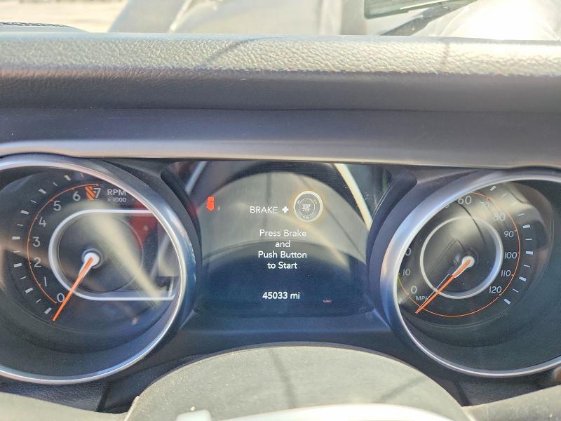 50649396 :رقم المزاد ، 1C4HJXDG4JW252168 vin ، 2018 Jeep Wrangler Unlimited مزاد بيع
