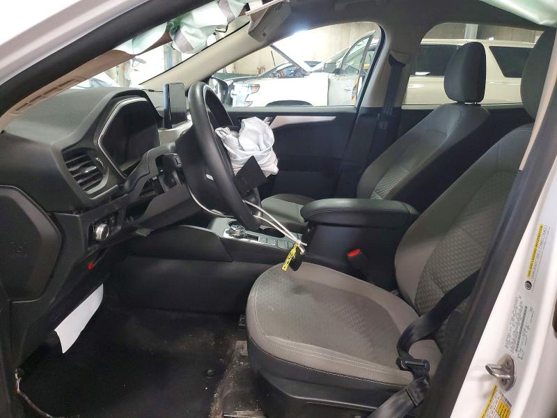 2020 Ford Escape მანქანა იყიდება აუქციონზე, vin: 1FMCU9G61LUB82056, აუქციონის ნომერი: 49217736