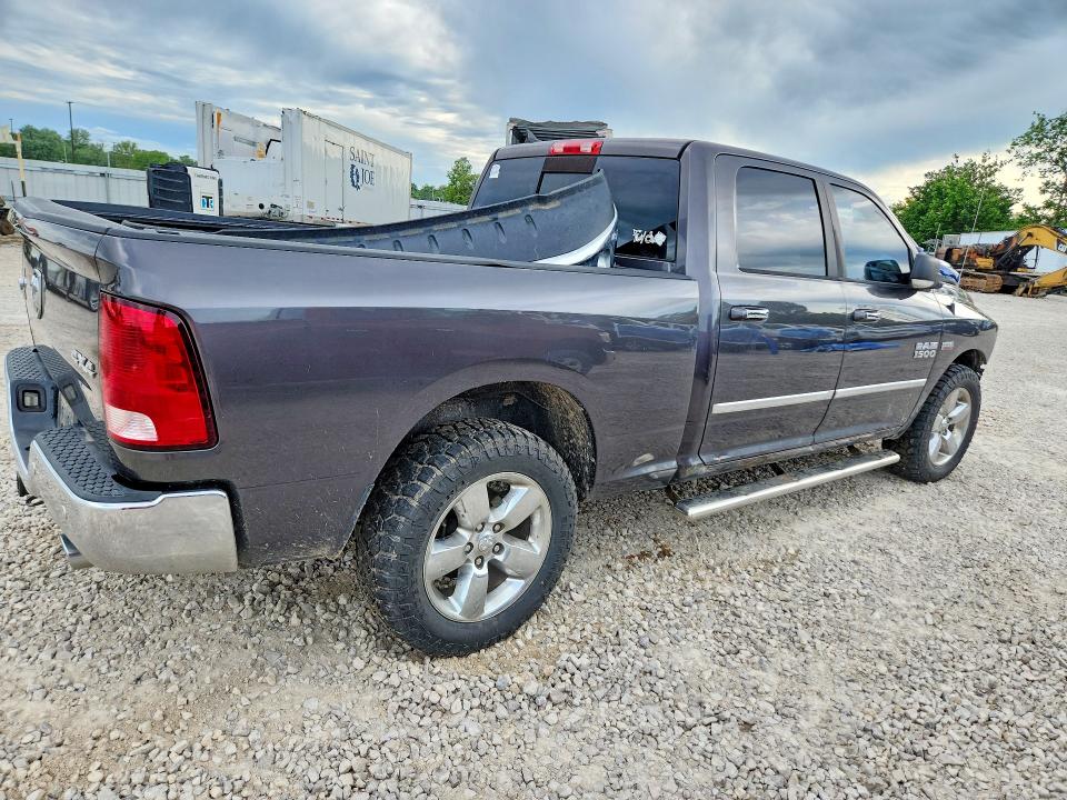 48405416 :رقم المزاد ، 1C6RR7TT4FS584810 vin ، 2015 Ram 1500 مزاد بيع