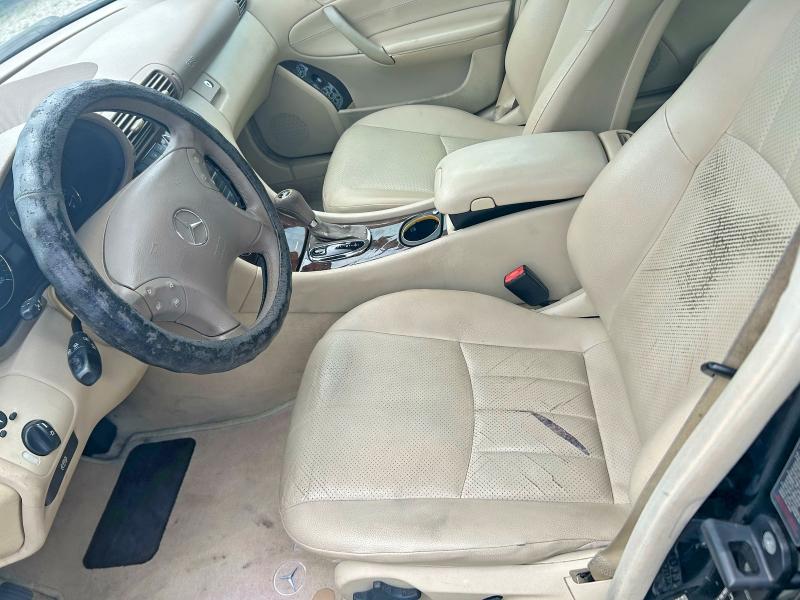 52238096 :رقم المزاد ، WDBRF61J45A656685 vin ، 2005 Mercedes-benz C مزاد بيع