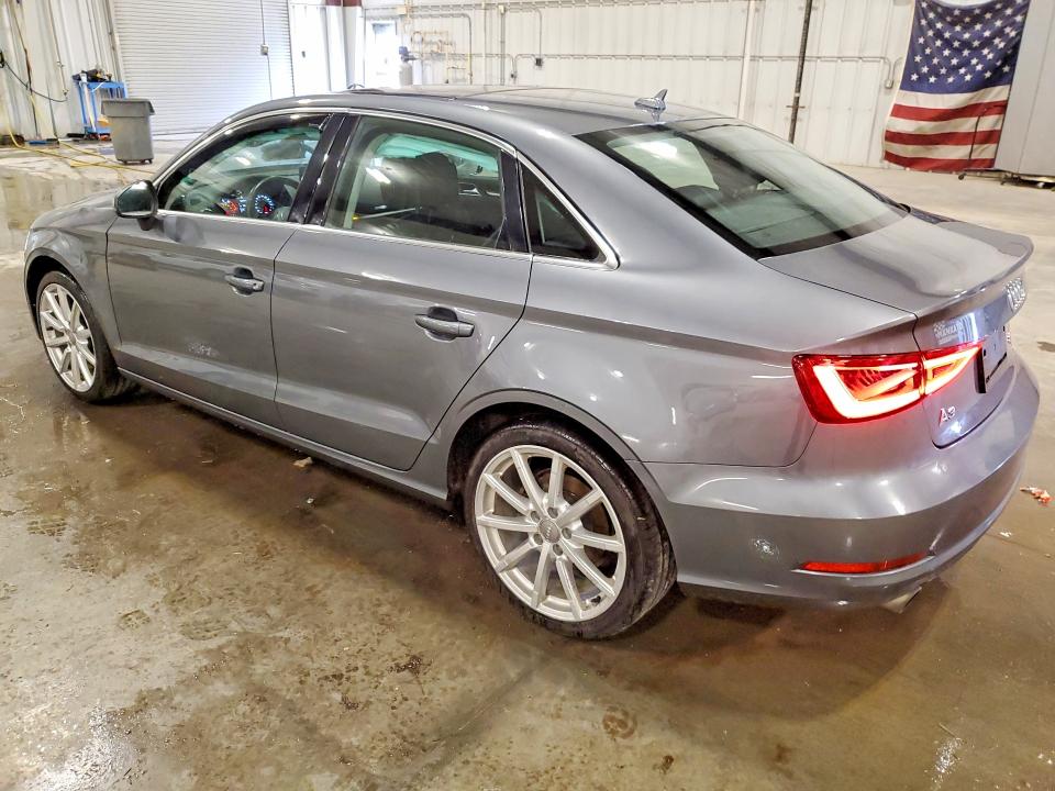Продажа на аукционе авто 2015 Audi A3, vin: WAUEFGFFXF1010043, номер лота: 49091966