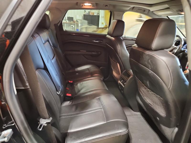 47641586 :رقم المزاد ، 3GYFNEE39FS630297 vin ، 2015 Cadillac Srx مزاد بيع