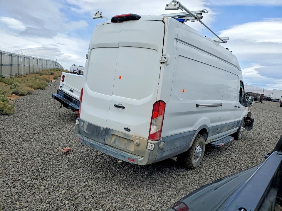 2022 Ford Transit მანქანა იყიდება აუქციონზე, vin: 1FTBW3U81NKA68540, აუქციონის ნომერი: 49025116