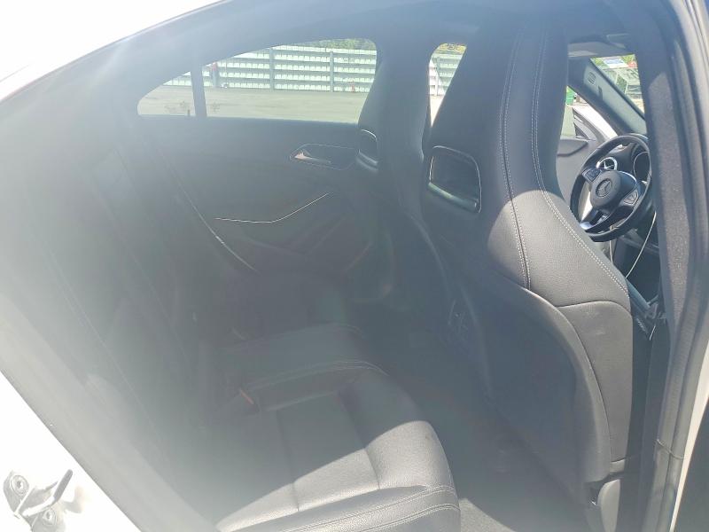 Продажа на аукционе авто 2018 Mercedes-benz Cla, vin: WDDSJ4EB6JN682254, номер лота: 48250926