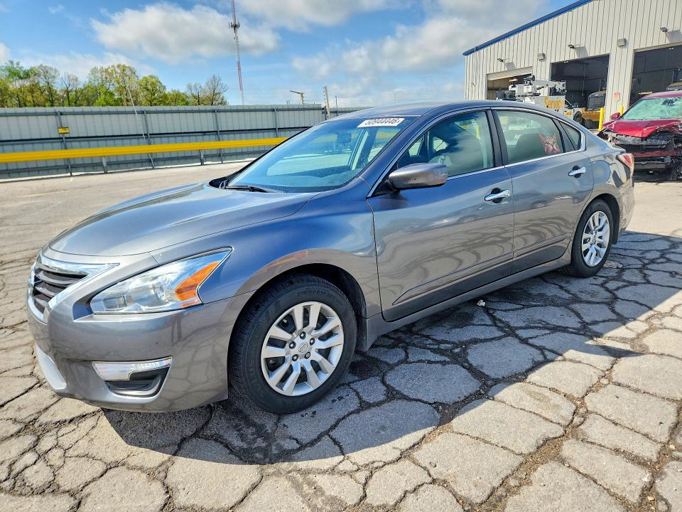 2015 Nissan Altima მანქანა იყიდება აუქციონზე, vin: 1N4AL3APXFC572098, აუქციონის ნომერი: 50944446
