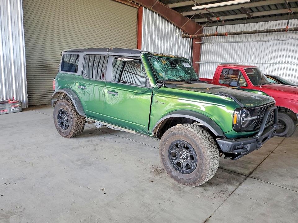 Продаж на аукціоні авто 2023 Ford Bronco, vin: 1FMEE5DP0PLC19511, номер лоту: 48748686