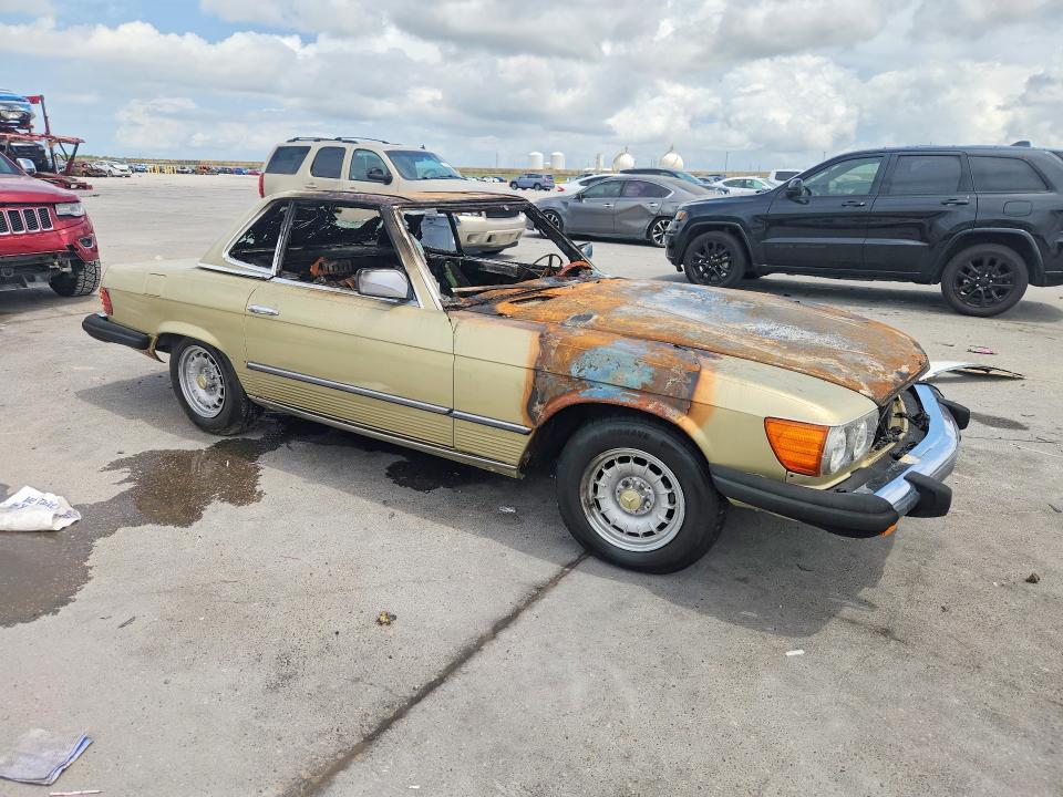 51105006 :رقم المزاد ، 10704412041837 vin ، 1977 Mercedes-benz 450 Sl مزاد بيع