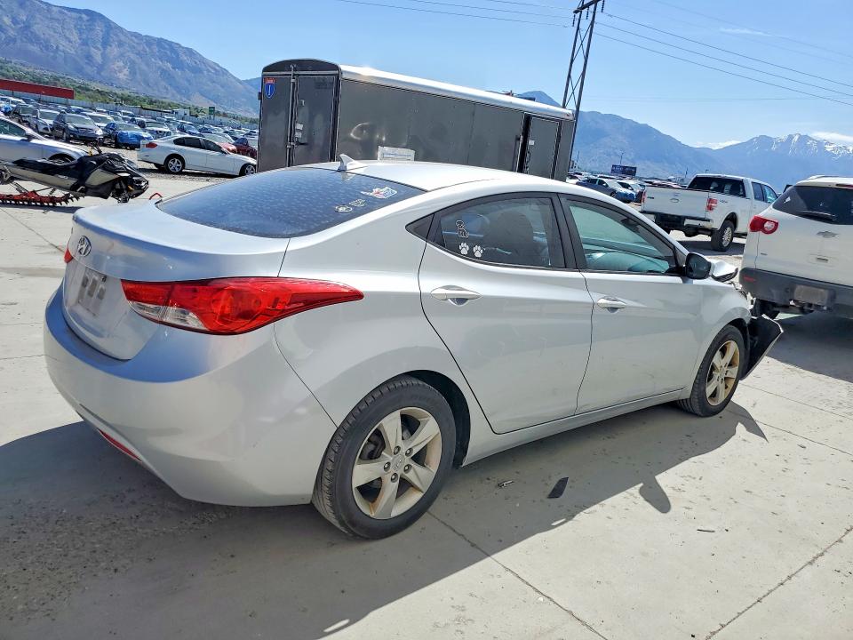 2011 Hyundai Elantra მანქანა იყიდება აუქციონზე, vin: 5NPDH4AE9BH051689, აუქციონის ნომერი: 50460396