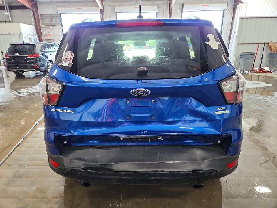 Продаж на аукціоні авто 2017 Ford Escape, vin: 1FMCU0GD3HUD53374, номер лоту: 50315966
