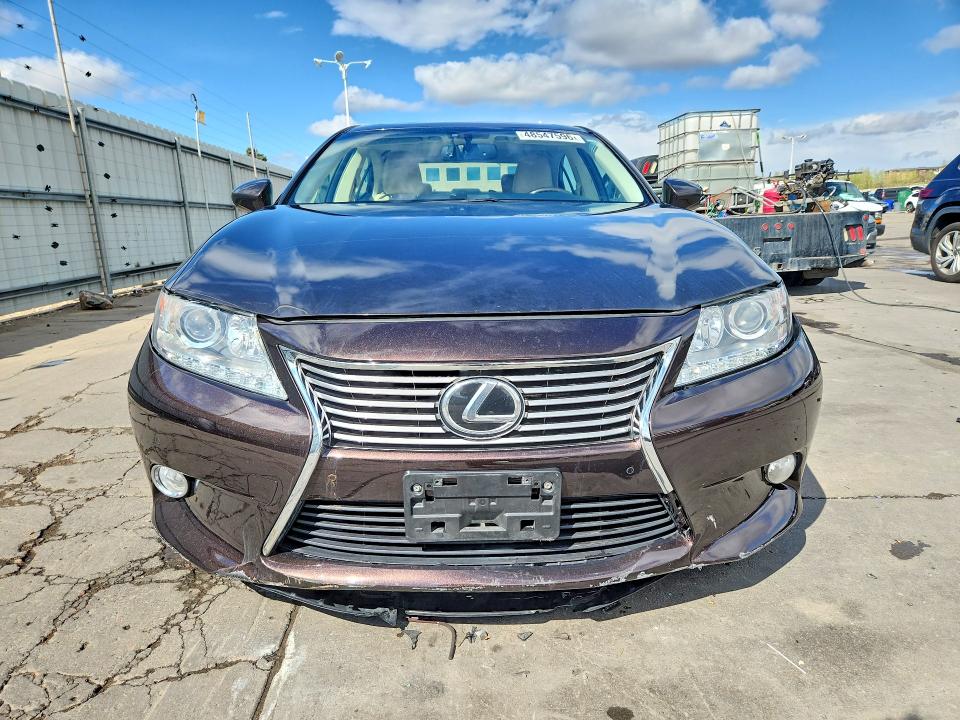48547596 :رقم المزاد ، JTHBK1GG6D2026042 vin ، 2013 Lexus Es مزاد بيع