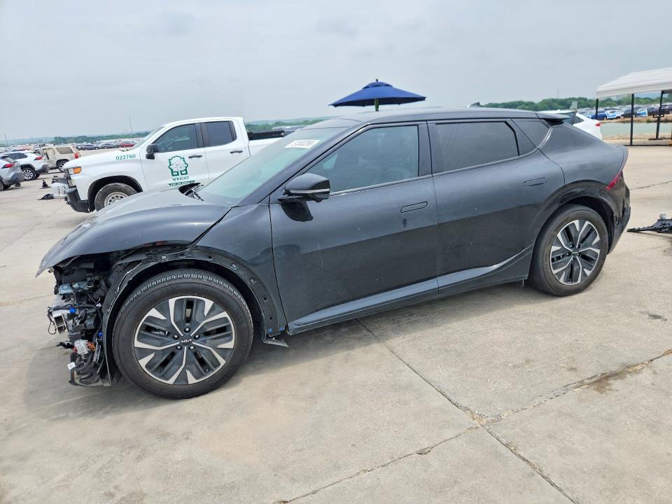 2024 Kia Ev6 მანქანა იყიდება აუქციონზე, vin: KNDC44LA6R5206694, აუქციონის ნომერი: 51553266