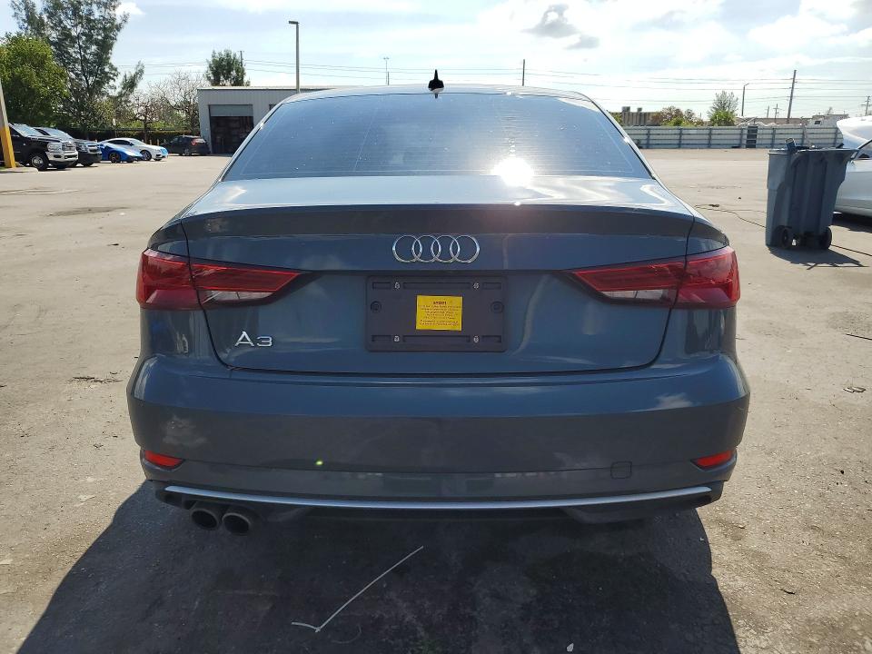 Продаж на аукціоні авто 2019 Audi A3, vin: WAUAUGFFXK1014477, номер лоту: 50346876