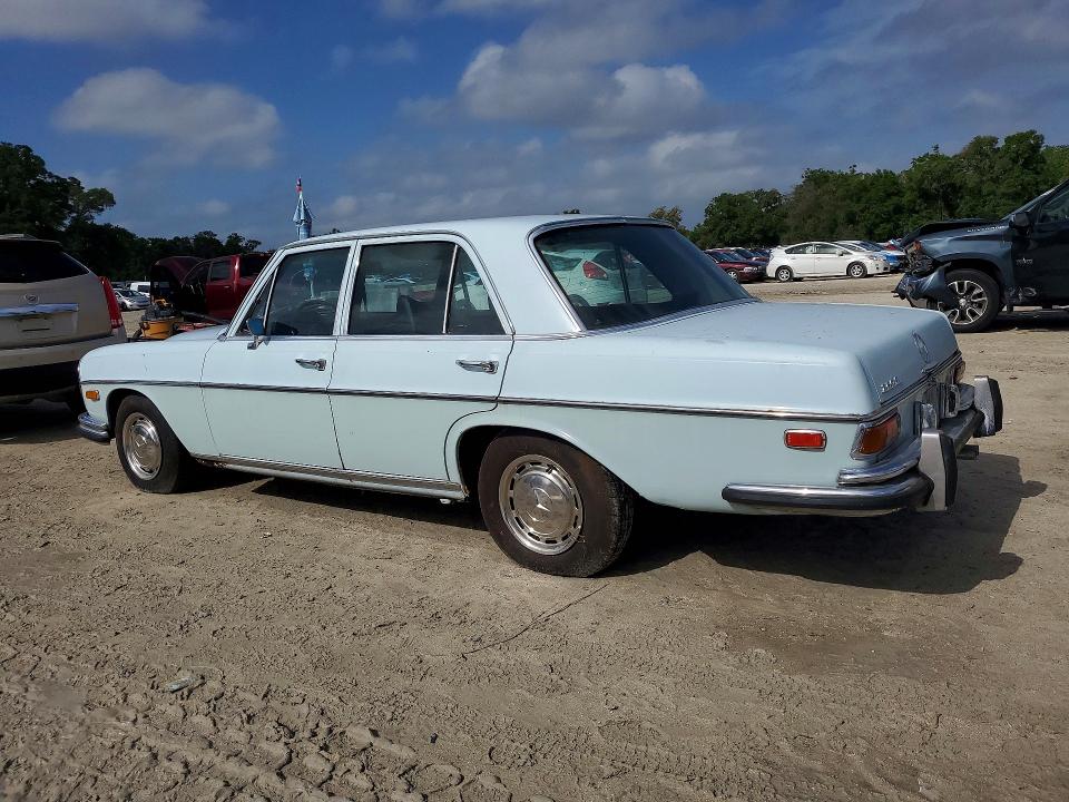 1971 Mercedes Benz 280 მანქანა იყიდება აუქციონზე, vin: 10801612074016, აუქციონის ნომერი: 49234386