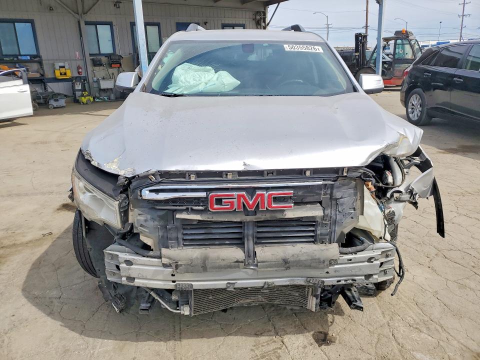 50355826 :رقم المزاد ، 1GKKNLLA7HZ313171 vin ، 2017 Gmc Acadia مزاد بيع
