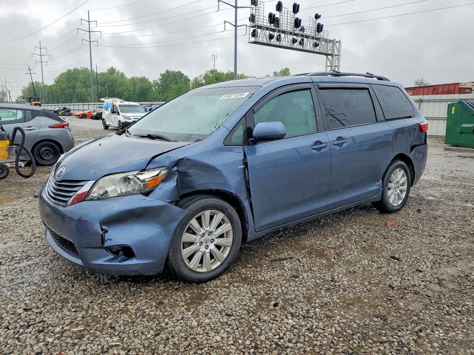 51821326 :رقم المزاد ، 5TDJZ3DC2HS162639 vin ، 2017 Toyota Sienna مزاد بيع
