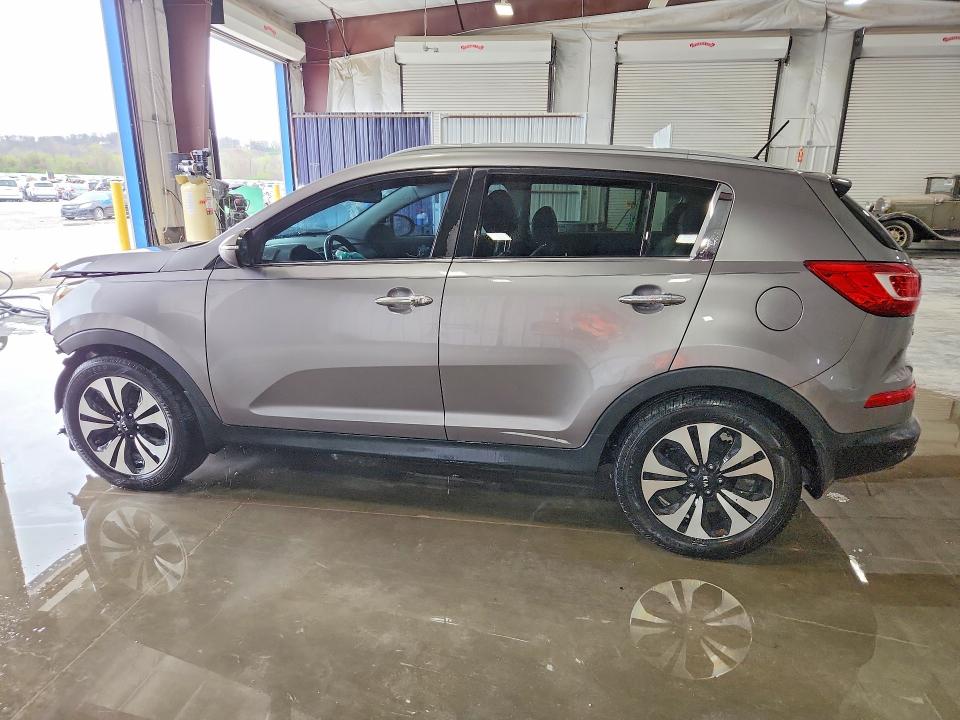 49233636 :رقم المزاد ، KNDPC3A69D7423991 vin ، 2013 Kia Sportage مزاد بيع