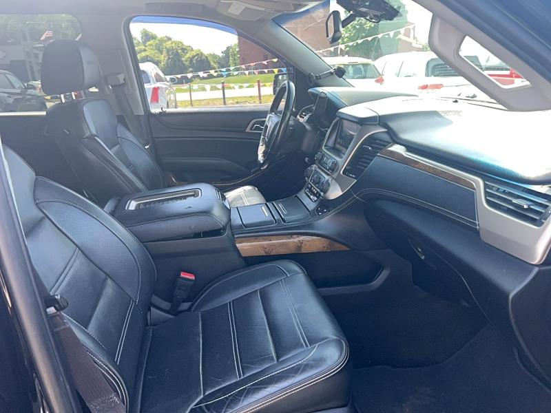 Продажа на аукционе авто 2016 Gmc Yukon Xl, vin: 1GKS2HKJ4GR193884, номер лота: 51648216