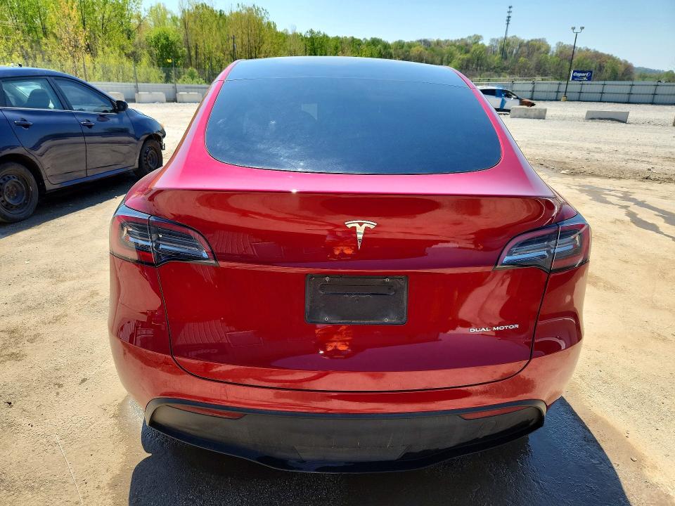 Продажа на аукционе авто 2024 Tesla Model Y, vin: 7SAYGAEE0RF159062, номер лота: 47988206