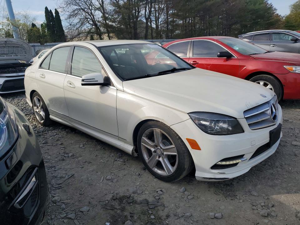 Продажа на аукционе авто 2011 Mercedes-benz C, vin: WDDGF8BB2BR187000, номер лота: 49922626