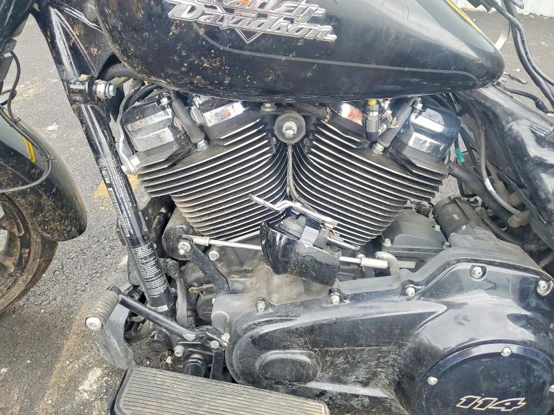 50313476 :رقم المزاد ، 1HD1MCP12PB861735 vin ، 2023 Harley Davidson Flrt مزاد بيع