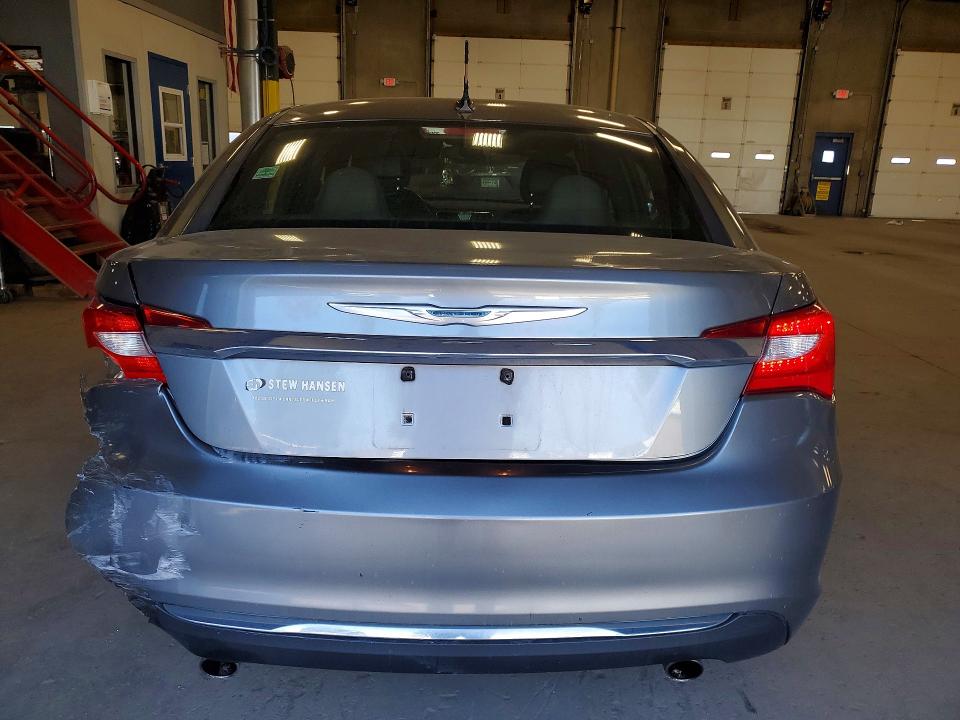 Продажа на аукционе авто 2011 Chrysler 200, vin: 1C3BC1FG5BN584142, номер лота: 50284556