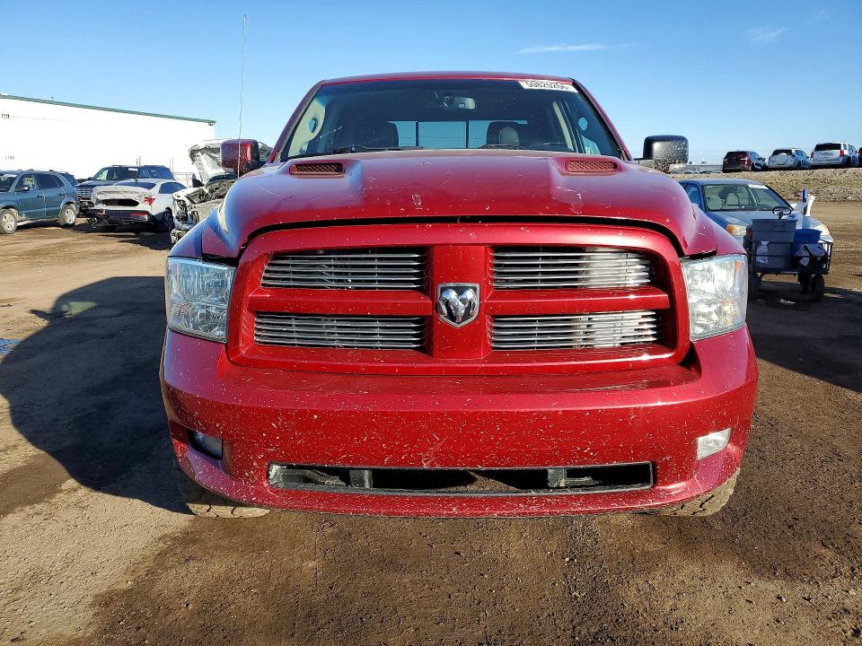 50820266 :رقم المزاد ، 1D7RV1CT7BS581613 vin ، 2011 Dodge Ram 1500 مزاد بيع